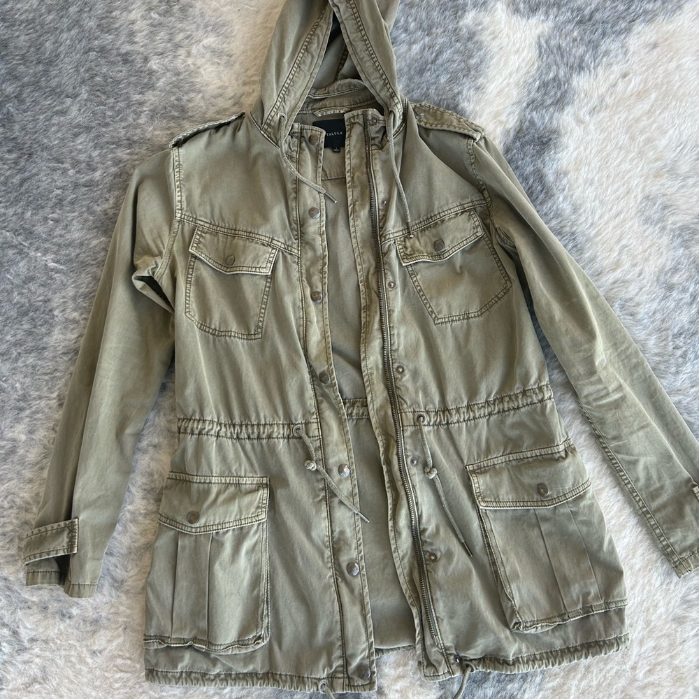 Aritzia Talula cargo jacket sz small